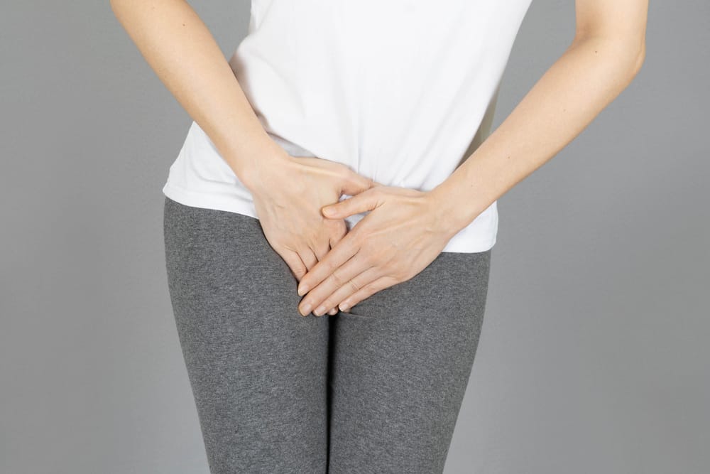 What are the symptoms of pelvic floor dysfunction? 
